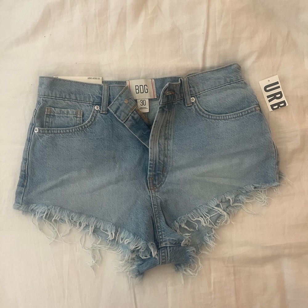 BDG cheeky cut off shorts 30